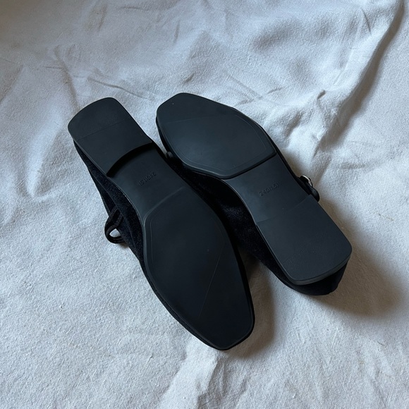 Black Velvet Mary Janes🖤 - Picture 8 of 8